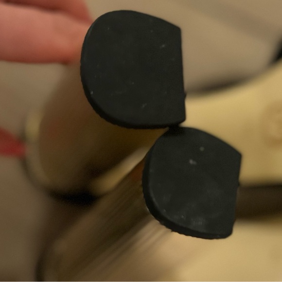 7 Michael kors gold& black thick high  heels practically new suede like /velvet - Picture 5 of 7